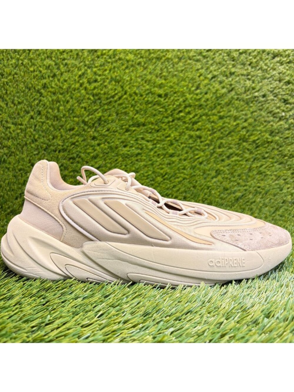 Adidas Ozelia Mens Size 10 Savanna Beige Athletic Running Walking Shoes Sneakers